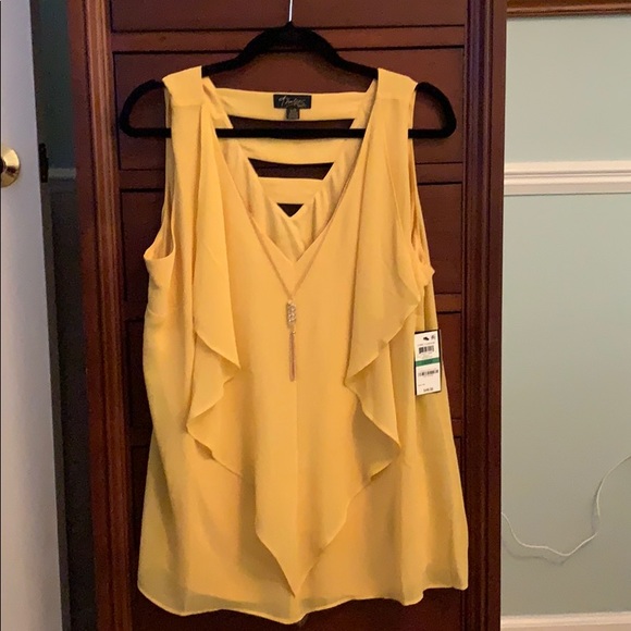 Thalia Sodi Tops - Thalia Sodi sleeveless ladder back top